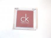 Fard de obraz Calvin Klein Blush flush with desire - Berry Shimmer